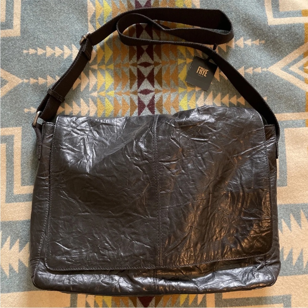 Frye Leather Messenger Bag NWT